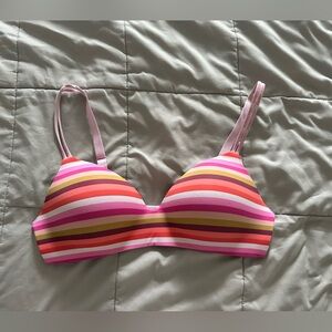 Victoria Secret’s 38c stripped bra